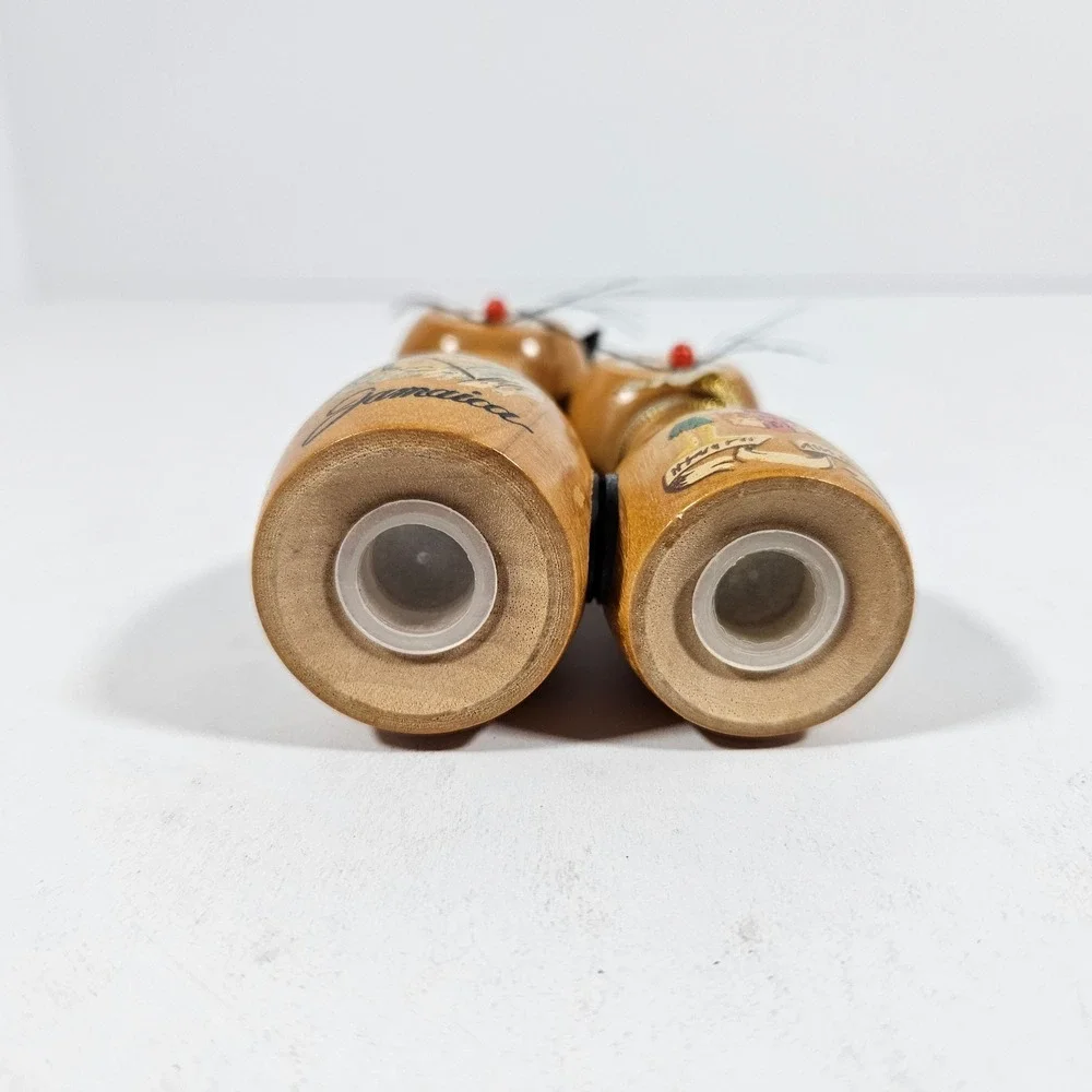 Vintage Jamaica Wood Magnetic Cat Salt & Pepper Shakers Mid Century Souvenir Set